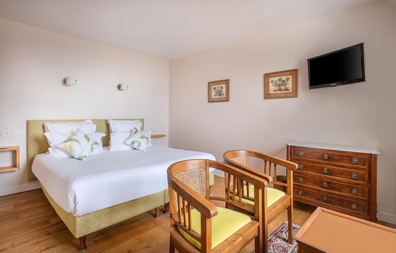 Hotel De La Plonévez-Porzay
